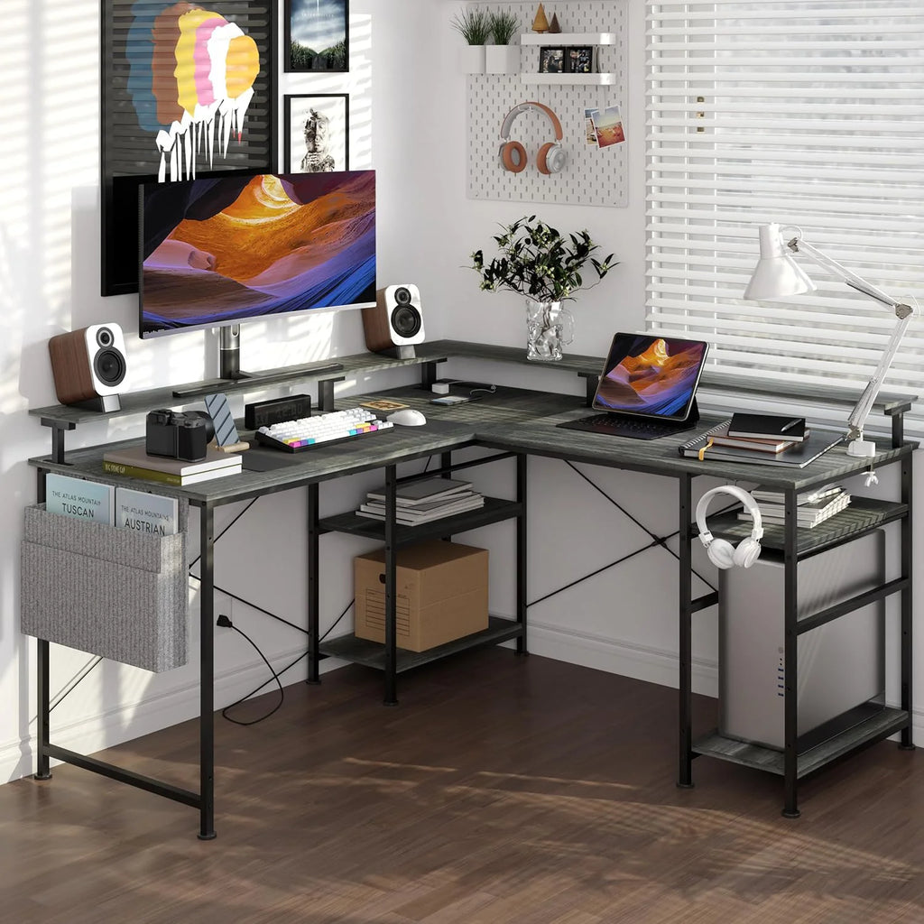 Mesa Gaming en L con Estante LED RGB Enchufes USB y Soporte Monitor | Gris Negro | ThomP